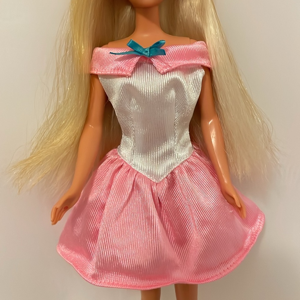 Fashion Doll with Pink Dress - Picture 3 of 4
